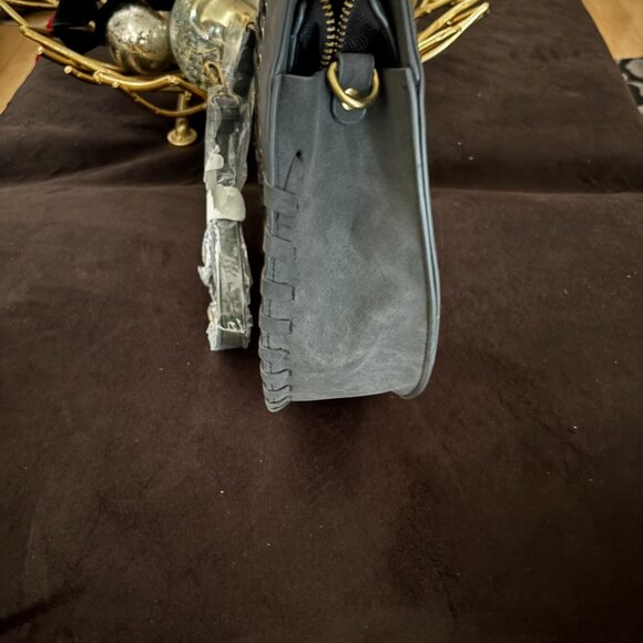 Handbag - Picture 2 of 3